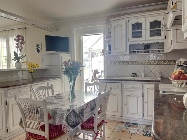 Maison de qualité 220 m2 + Piscine