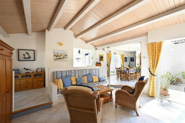 Maison à vendre    4 pièces •  Les Portes-en-Ré