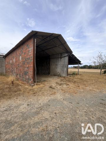 Immeuble à vendre 200 m² Essarts-en-Bocage