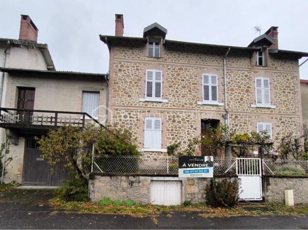 Maison en pierre de 152 m²