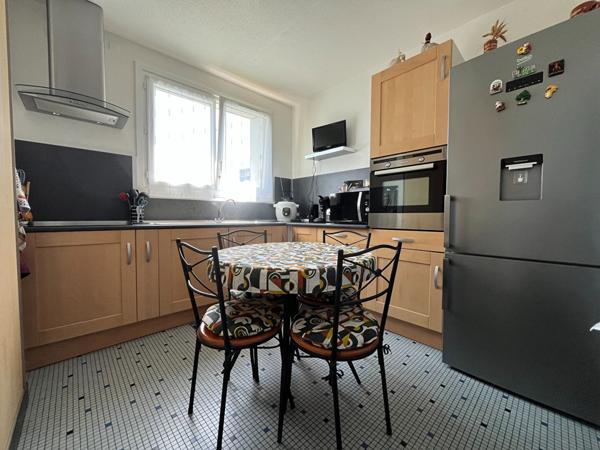 Appartement 4 pièces avec garage à vendre