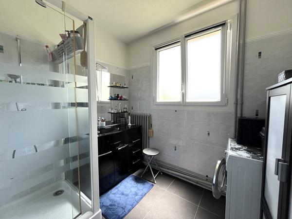 Appartement 4 pièces avec garage à vendre