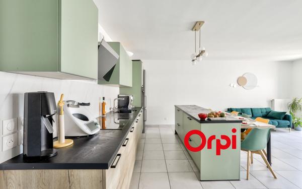 Appartement à vendre    4 pièces • 96 m2 Villeurbanne