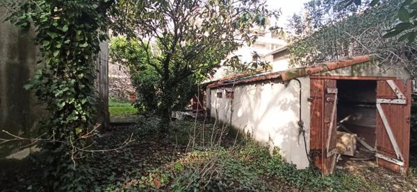 Terrain constructible de 1545 m