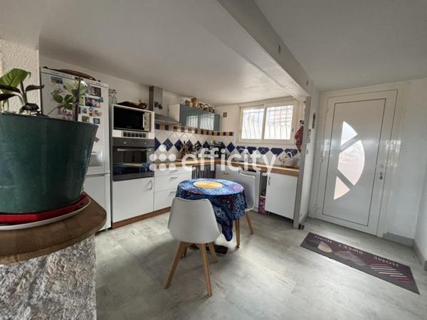 Maison 5 pièces - 92 m² Exclusivité efficity