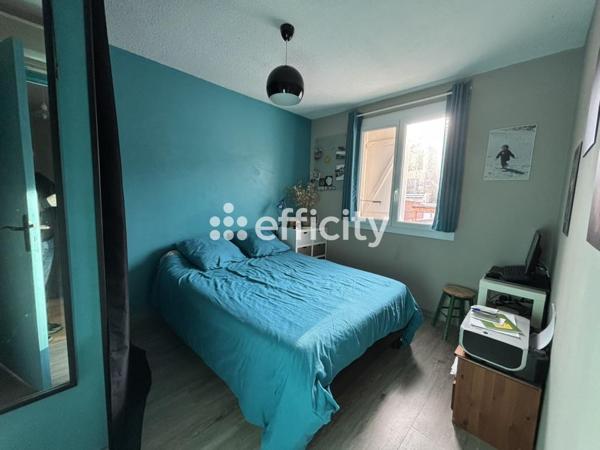 Maison 5 pièces - 92 m² Exclusivité efficity