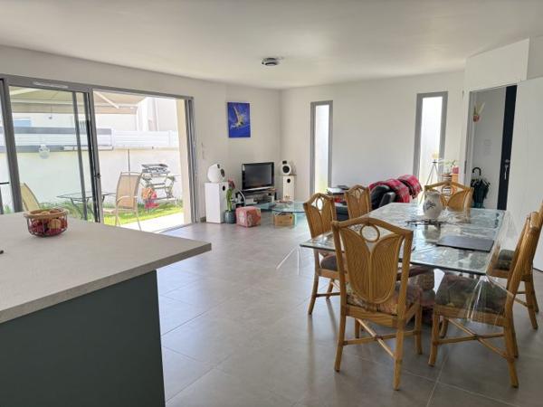 Maison contemporaine Semussac 92.80 m²