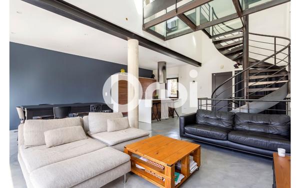 Maison à vendre    5 pièces •  Bron