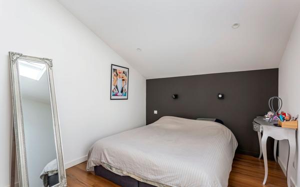 Maison à vendre    5 pièces •  Bron