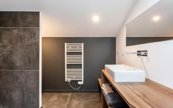 Maison à vendre    5 pièces •  Bron