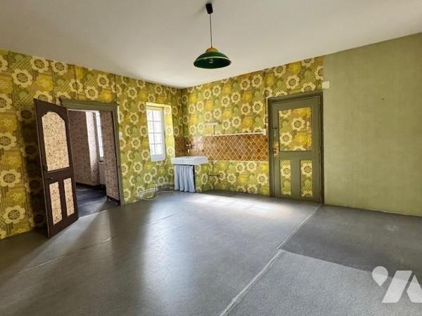 MAISON ANCIENNE A RESTAURER 