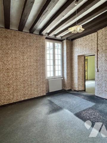 MAISON ANCIENNE A RESTAURER 