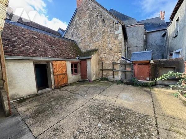 MAISON ANCIENNE A RESTAURER 