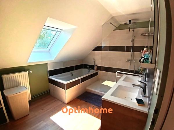 MAISON INDIVIDUELLE DE 163 M², 5 CHAMBRES, JARDIN
