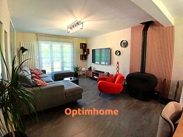 MAISON INDIVIDUELLE DE 163 M², 5 CHAMBRES, JARDIN