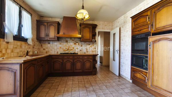 Vente
                Maison130 m² - 6 Pièces -
                    MONT DE MARSAN (40000)