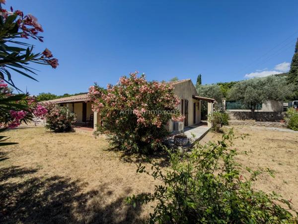 Vente                                                      Villa
                        
                     5 pièces                      116 m2                     à Draguignan