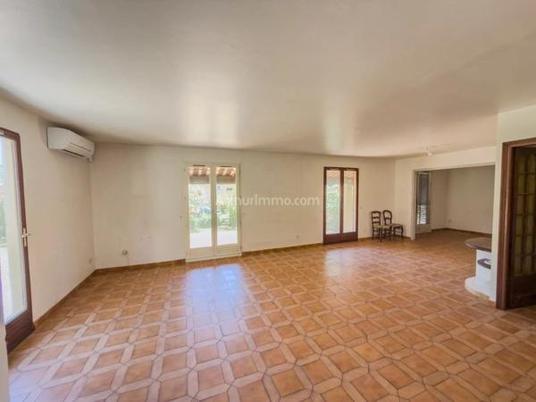 Vente                                                      Villa
                        
                     5 pièces                      116 m2                     à Draguignan