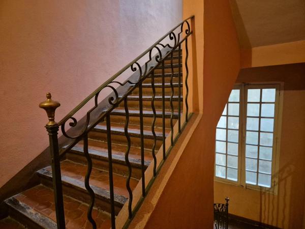 Appartement de charme avec terrasse intime au cœur d’Aix-en-Provence