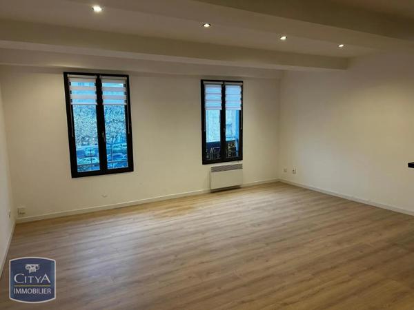 Appartement à louer 5 pièces 105.83m²