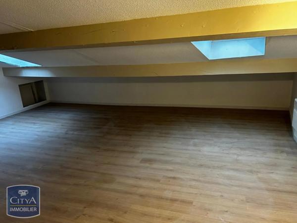 Appartement à louer 5 pièces 105.83m²
