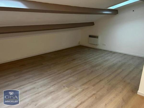 Appartement à louer 5 pièces 105.83m²
