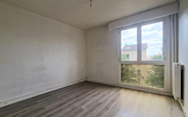 Appartement à vendre    1 pièce • 19 m2 Rosny-sous-Bois