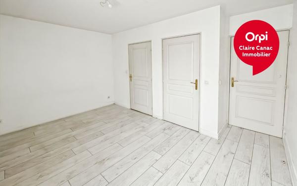 Appartement à louer    4 pièces •  Castres