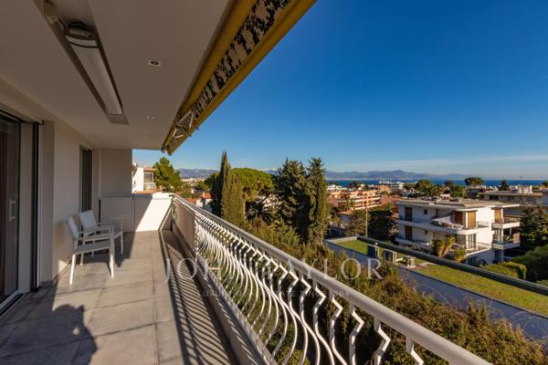 Début du Cap d'Antibes | Dernier étage vue mer