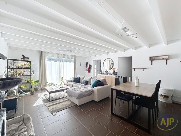 Maison à vendre Saint Andre De Cubzac - 3 pièces, 73m² avec 2 chambre(s) à 243 650€ - AJP Immobilier Saint Andre de Cubzac