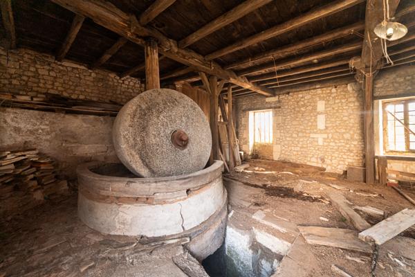 Moulin à vendre à Montmoreau (16190) - Charente