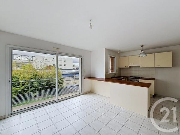 Maison à vendre  6 pièces - 167 m 2   RENNES  - 35