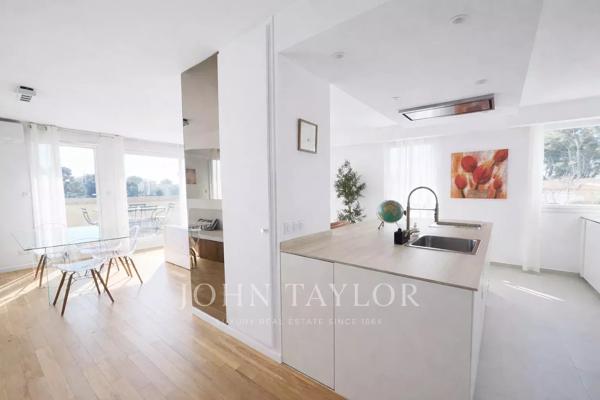 Appartement T3 rénové avec terrasse – Résidence avec piscine et tennis, Aix-en-Provence Nord