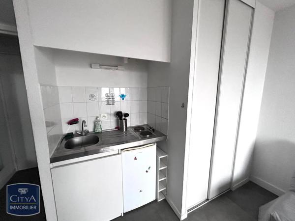 Appartement à louer 1 pièce 20.22m² Le Mans (72000)