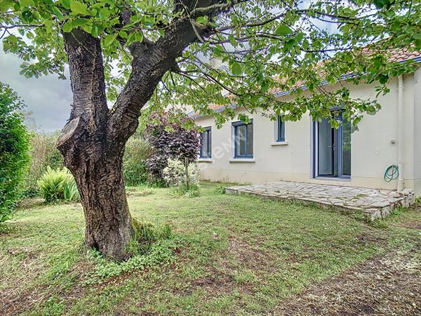 Saint-Herblain - Beauséjour - Maison 3 chambres avec beau jardin et garage