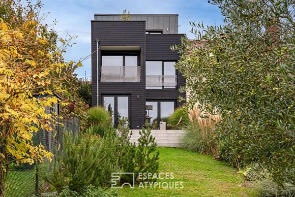 Maison d’architecte avec jardin et rooftop vue Tour Eiffel à Clamart