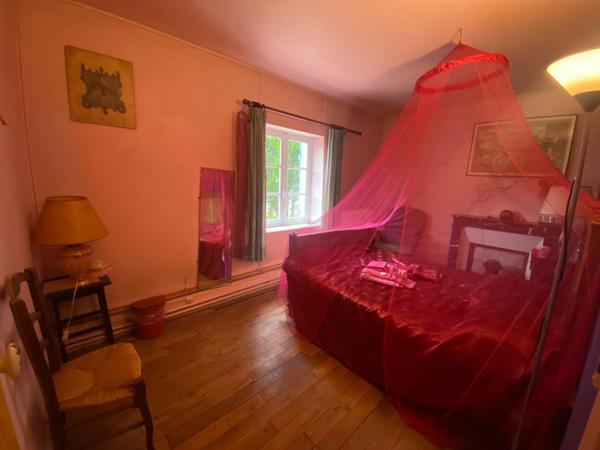 Belle propriété dans un environnement verdoyant