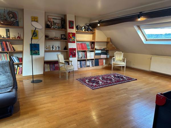 Maison à vendre 10 pièces JOUY EN JOSAS (78)