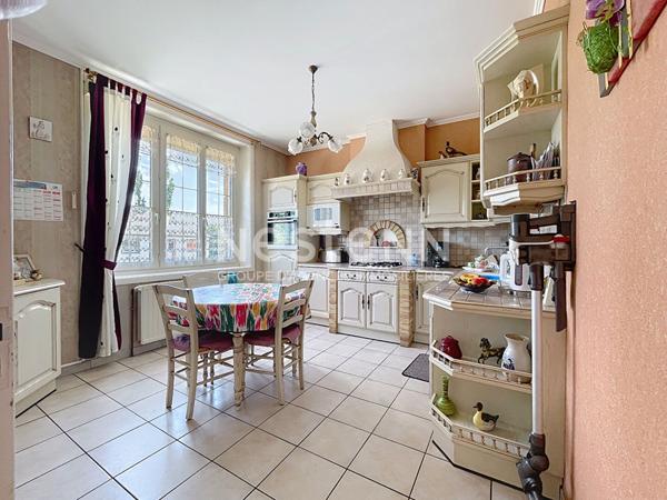 Maison spacieuse à Grâces - qualité de vie à deux pas de Guingamp