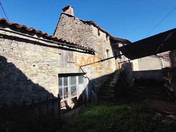 Grange / atelier à rénover