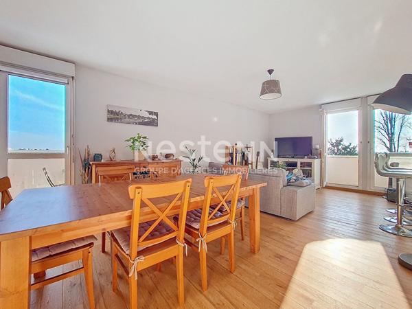 ORLEANS JARDIN DES PLANTES - DERNIER ETAGE AVEC 2 BALCONS - ASCENSEUR - 4 CHAMBRES - 2 PARKINGS