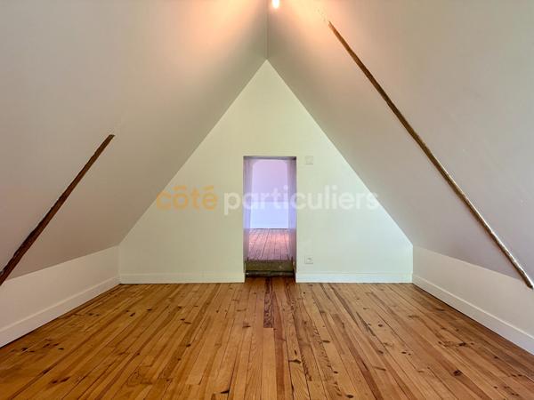 Vente
                Maison170 m² - 7 Pièces -
                    CONDE SUR VIRE (50890)