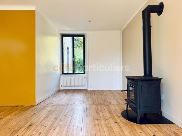 Vente
                Maison170 m² - 7 Pièces -
                    CONDE SUR VIRE (50890)