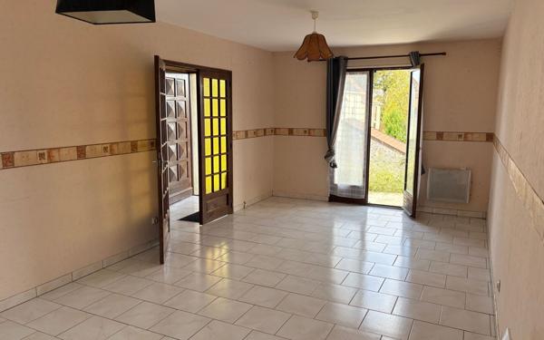 Maison à vendre    3 pièces • 65 m2 Villers-Cotterêts