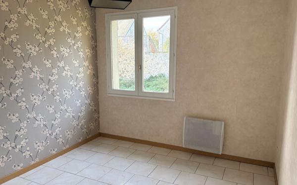 Maison à vendre    3 pièces • 65 m2 Villers-Cotterêts
