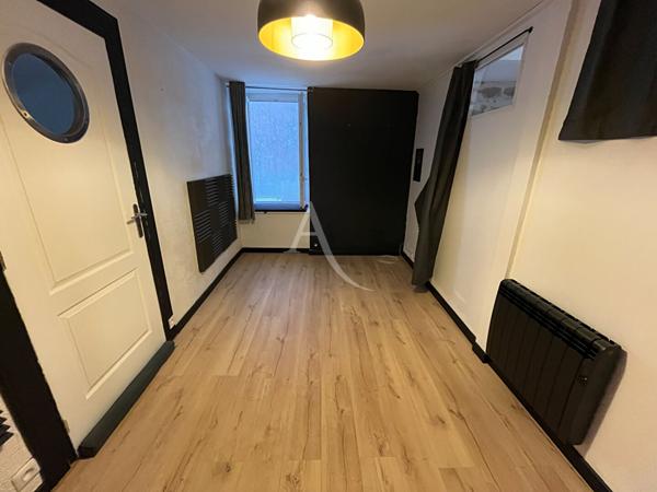 Maison Coeur de bourg - SAINTE FLAIVE DES LOUPS - 4 chambres - 132 m2