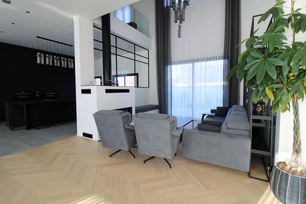 PROPRIÉTÉ DE STANDING A SAINT GERVAIS LA FORET 11 pièces 330 m2