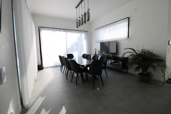 PROPRIÉTÉ DE STANDING A SAINT GERVAIS LA FORET 11 pièces 330 m2