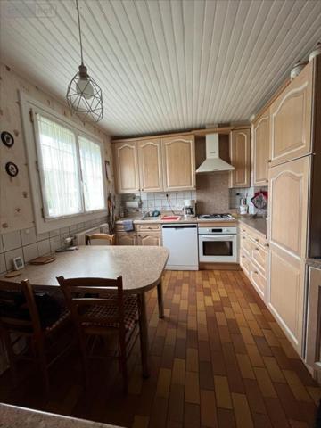 Maison individuelle à vendre à Dole dans le Jura (39100), ref : 39033-1089362