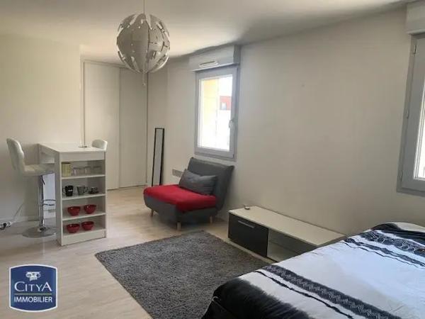 Appartement à louer 1 pièce 32.07m² Trélazé (49800)